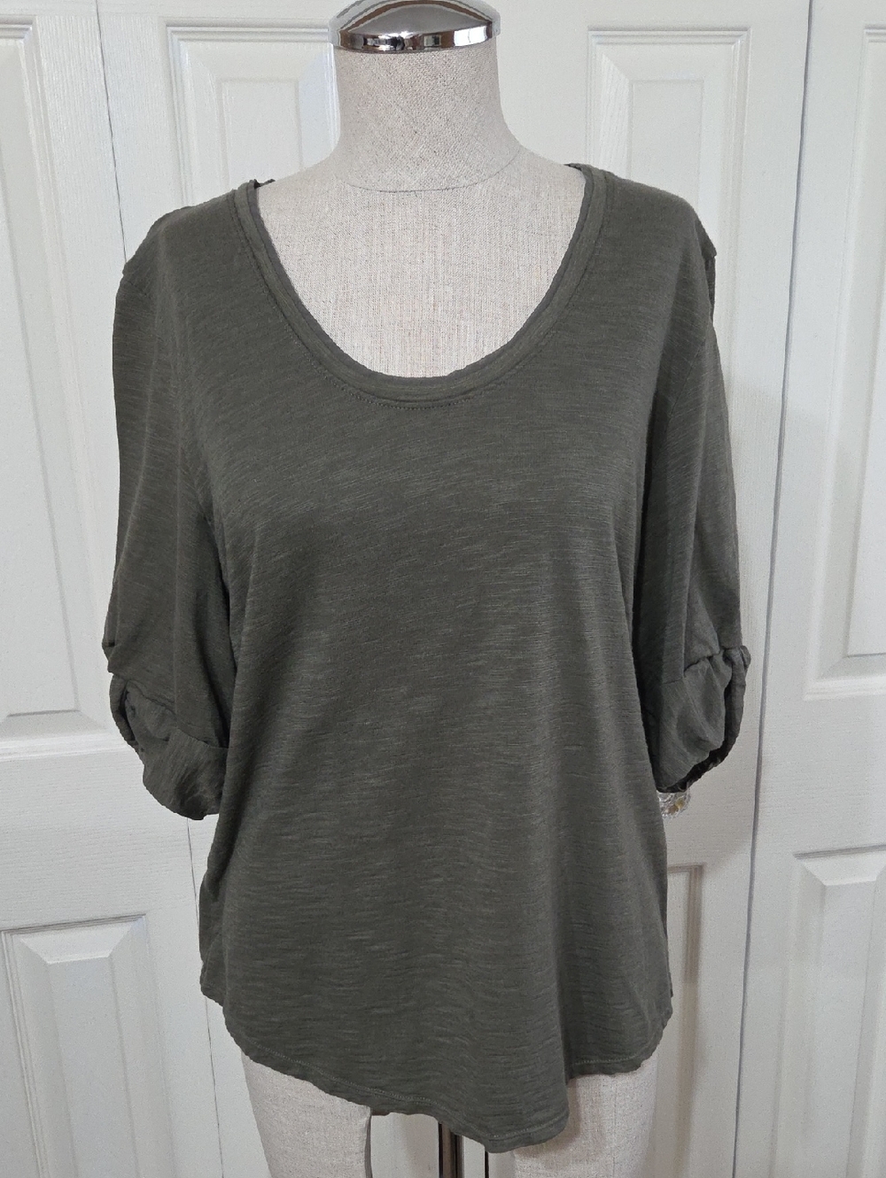 White House Black Market Olive Scoop Neck Roll-Tab Sleeve Top